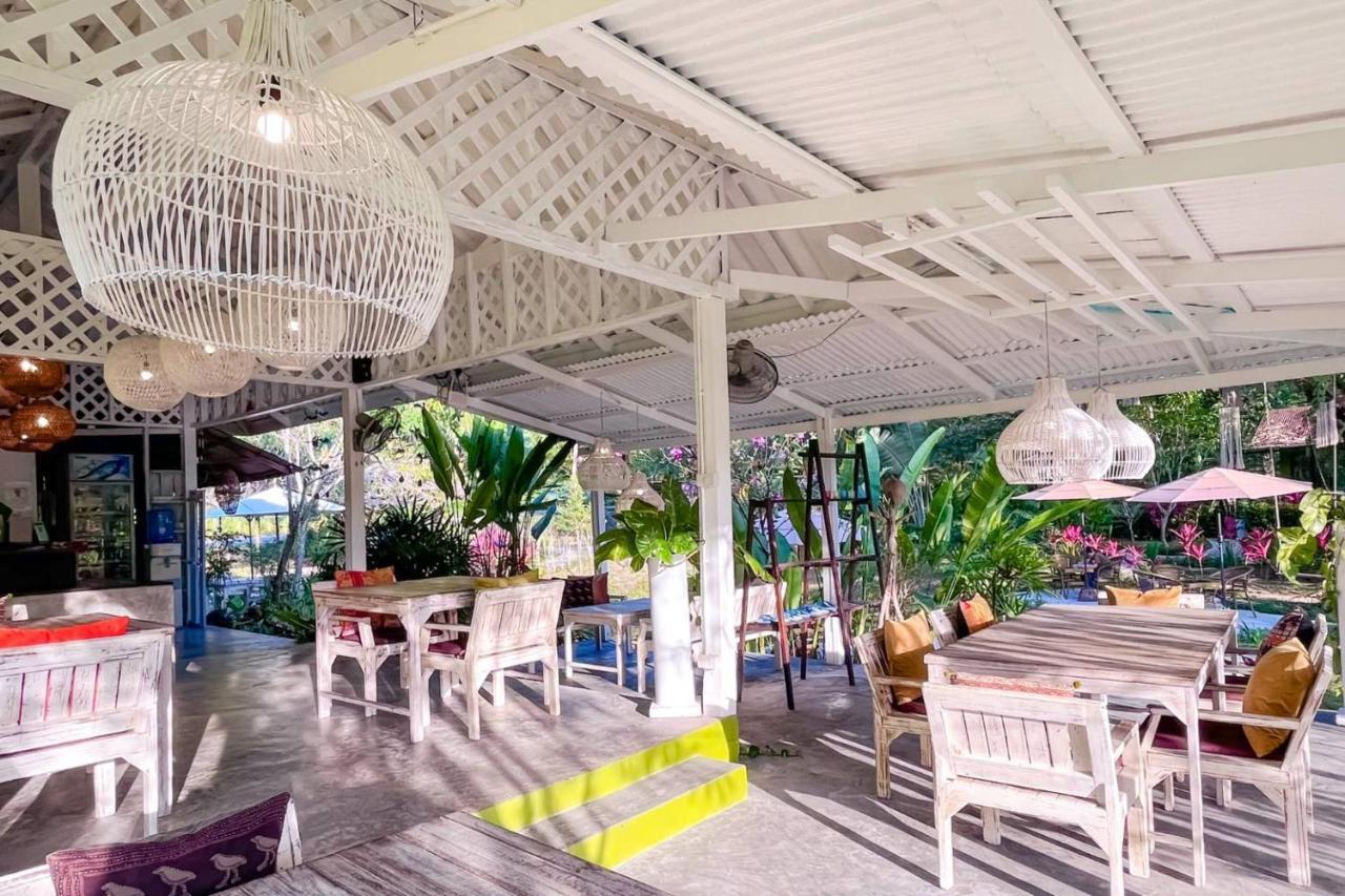 Baan Bua Cottage SHA EXTRA PLUS B5510 Ko Kut Bagian luar foto