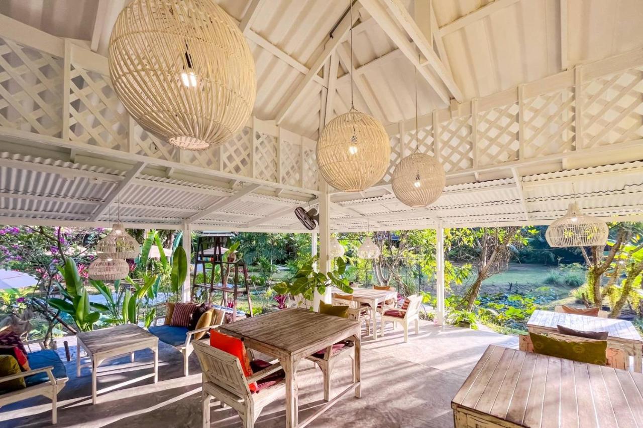 Baan Bua Cottage SHA EXTRA PLUS B5510 Ko Kut Bagian luar foto
