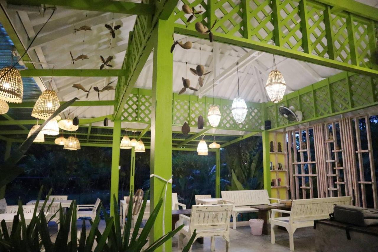 Baan Bua Cottage SHA EXTRA PLUS B5510 Ko Kut Bagian luar foto